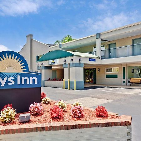 Days Inn Williamsburg Colonial Area Exterior foto